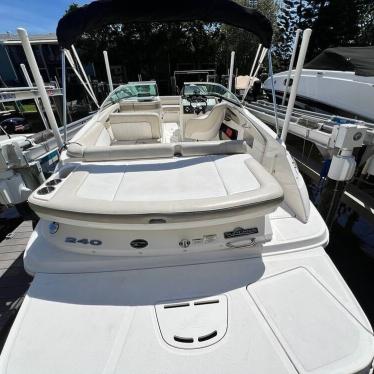 2013 Sea Ray 240 sundeck