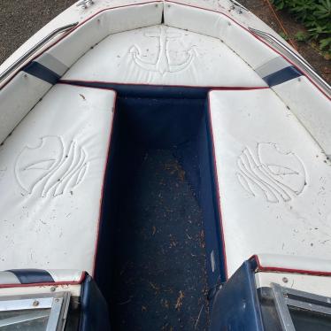 1985 Bayliner 19ft boat