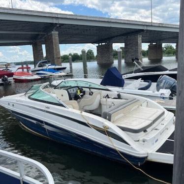 2012 Sea Ray sun deck