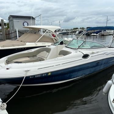 2005 Sea Ray 24ft boat