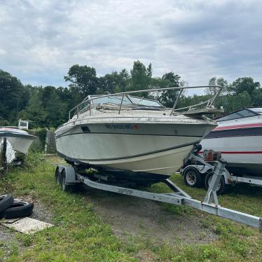 Formula 21' Boat Located In Swansea, MA - No Trailer 1993