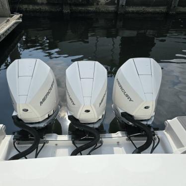 2021 Sea Ray 320sundanceroutboard