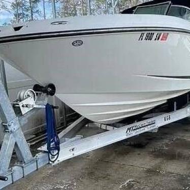 2011 Sea Ray 230 slx