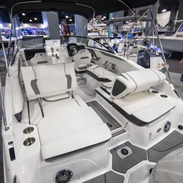 2024 Hurricane sundeck 2600 ob