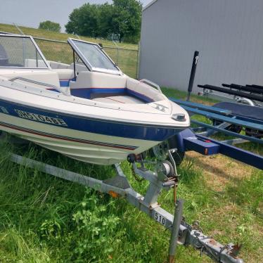 1993 Bayliner 15ft boat