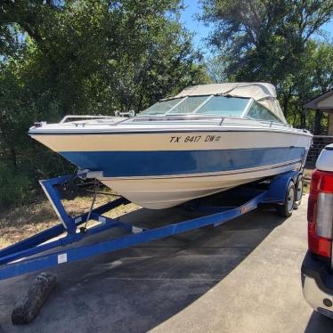 1986 Sea Ray 20ft boat