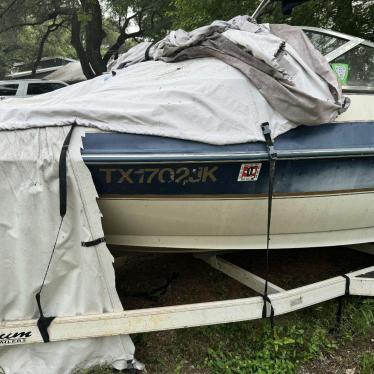 2000 Larson 17ft boat