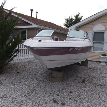 1993 Regal 20ft boat