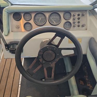 1984 Glastron 17ft boat