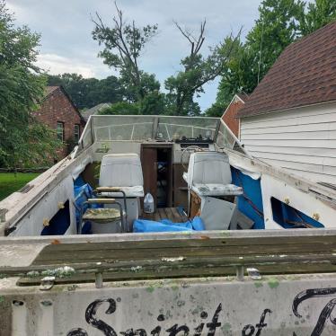 1977 Bayliner 21ft boat