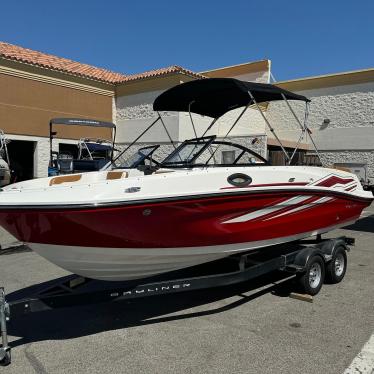 2020 Bayliner vr6 bowrider io