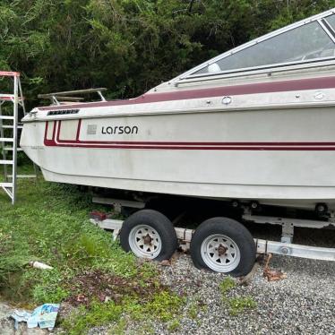 1984 Larson 21ft boat