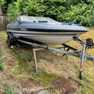 1987 Bayliner 18ft boat