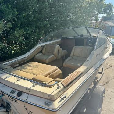 1982 Bayliner 19ft boat