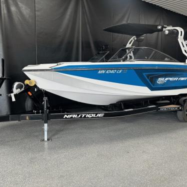 2018 Nautique gs24