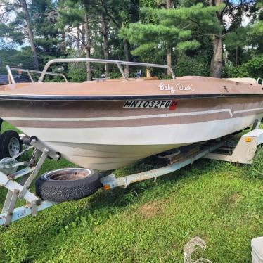 1975 Larson 18ft boat