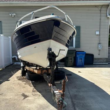 1972 Crestliner 16ft boat