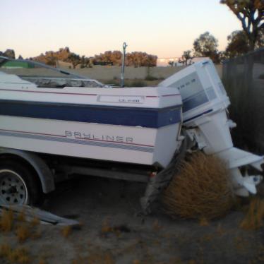 1985 Bayliner 19ft boat