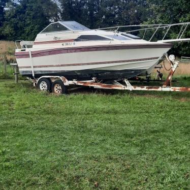 1986 Bayliner 21ft boat