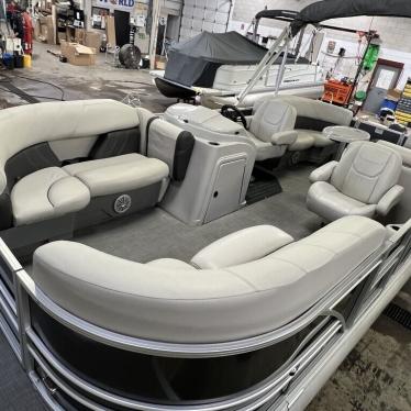 2020 Sylvan 820lzquadloungepontoon