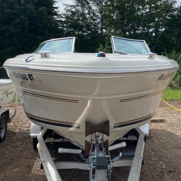 2001 Sea Ray br210