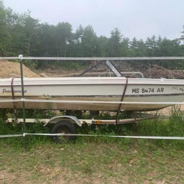 Peterborough 16' Runabout Boat Stern & Trailer 1998