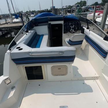 1989 Bayliner 24ft boat