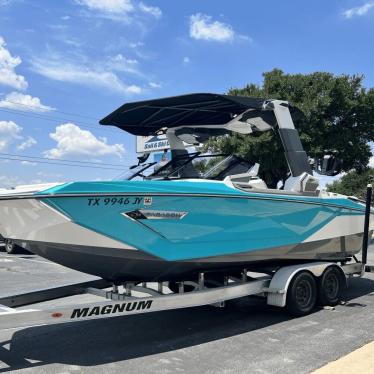 2021 Nautique g23paragon