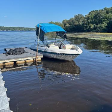 1996 Glastron 19ft boat