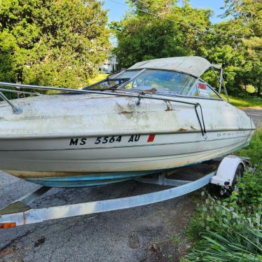 1999 Bayliner 18ft boat