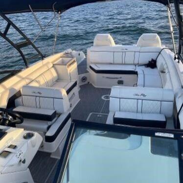 2015 Sea Ray 290 sundeck