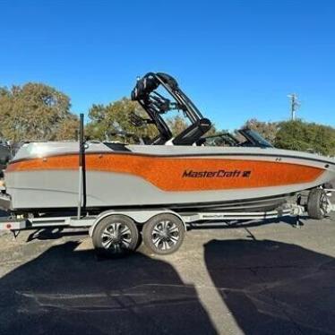 2024 Mastercraft xt24