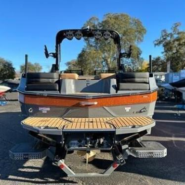 2024 Mastercraft xt24