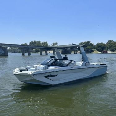 2023 Nautique g25paragon