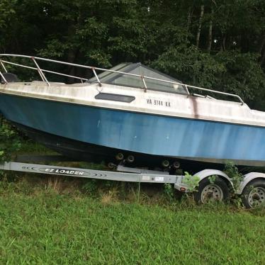 Marathon 22' Cuddies Boat Stern & No Trailer 1984