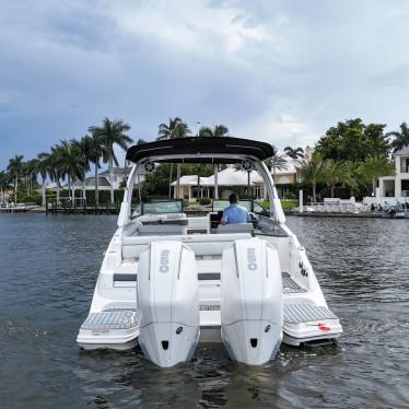 2021 Sea Ray sdx290outboard