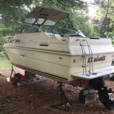 1982 Sea Ray 26ft boat