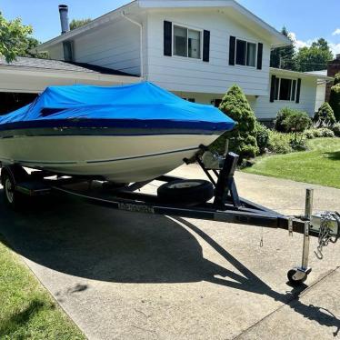 1984 Chaparral 18ft boat