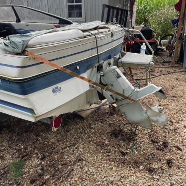 1987 Bayliner 17ft boat