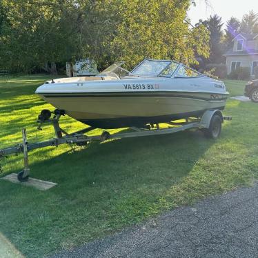 1999 Four Winns 17ft boat