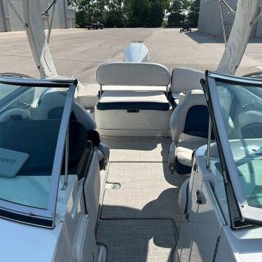 2021 Crownline 255 xss