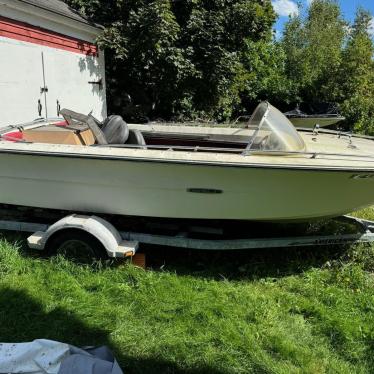 1969 Glastron 17ft boat