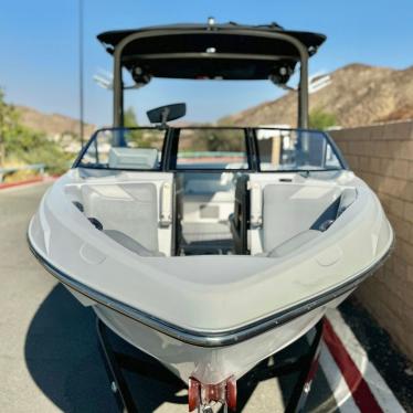 2019 Malibu wakesetter 23 lsv