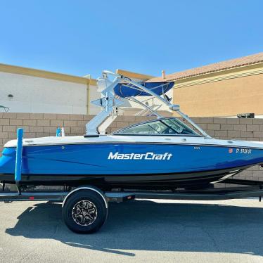 2007 Mastercraft maristar 200