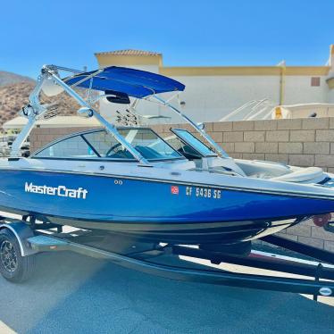 2007 Mastercraft maristar 200