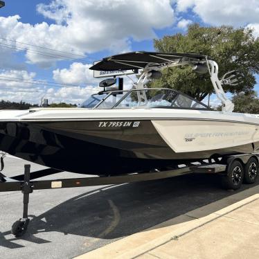 2018 Nautique gs24