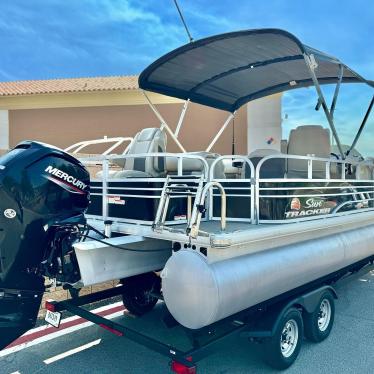 2023 Sun Tracker sportfish 20 dlx