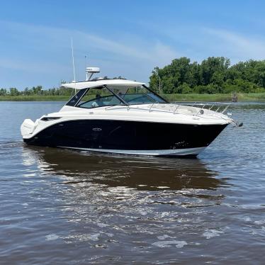 2020 Sea Ray sundancer 320 ob