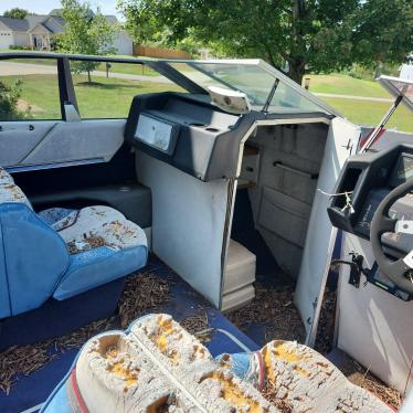 1986 Bayliner 20ft boat