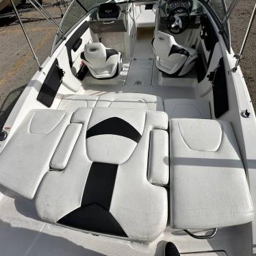 2015 Chaparral h2o 210 sport